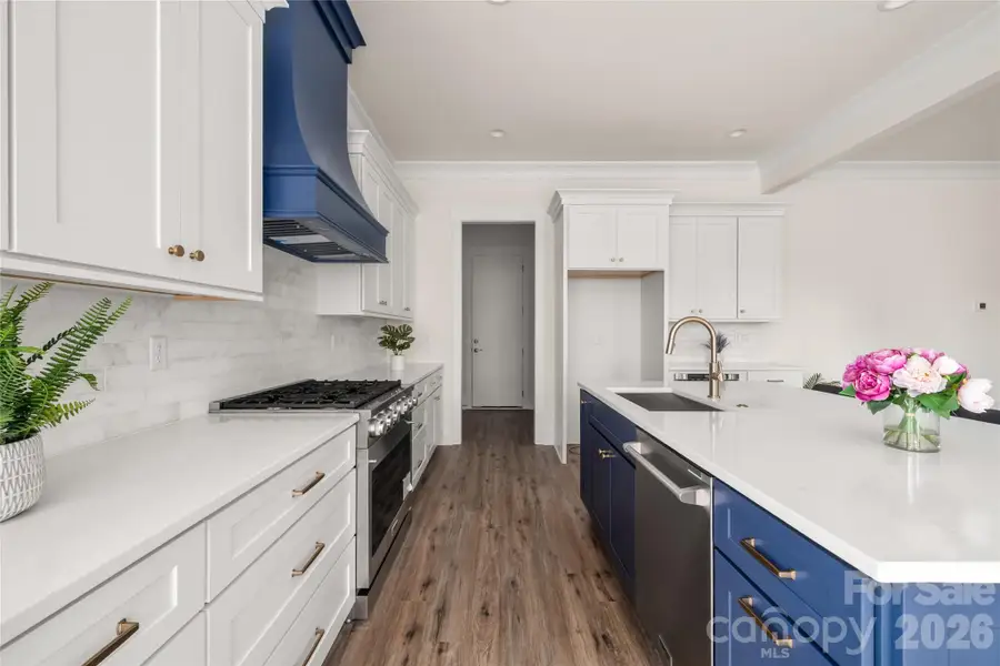 Kitchen Kitchen