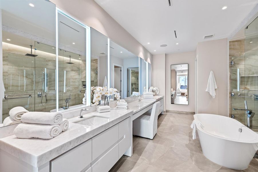 PRIMARY BATH PRIMARY BATH