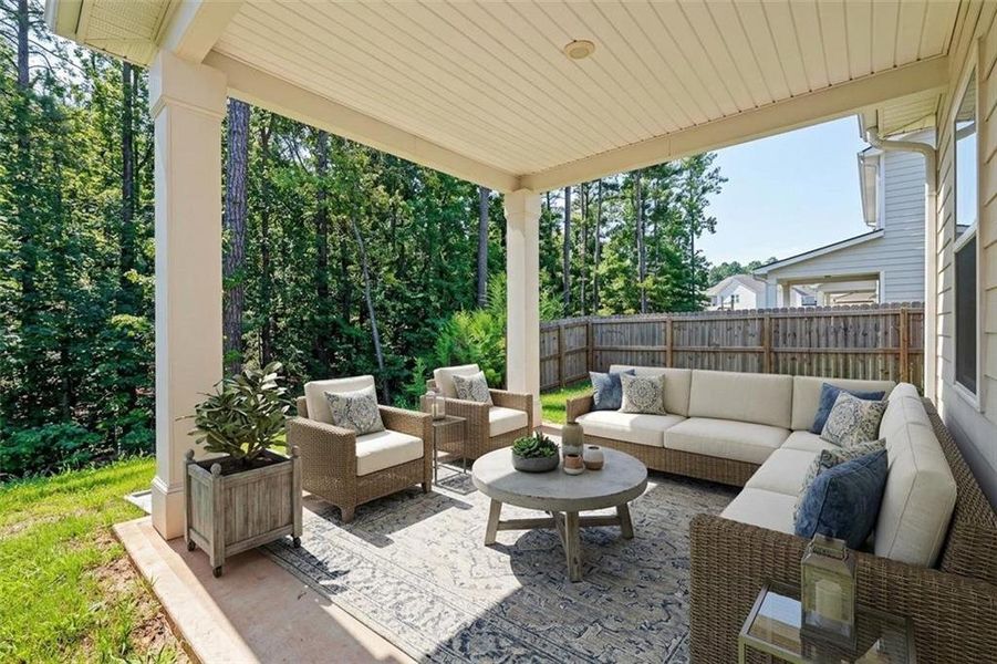 Exterior details and patio area of a home in , Union City (Image 4).
