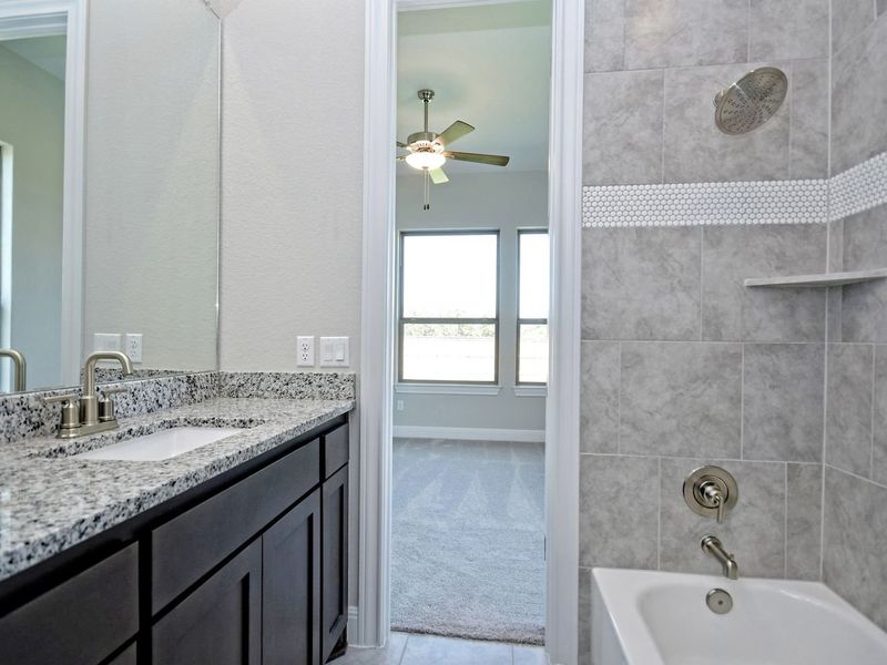 Representative furnished interior of a home built from the Siena III by Giddens Homes in Clearwater Ranch, Liberty Hill (Image 122).