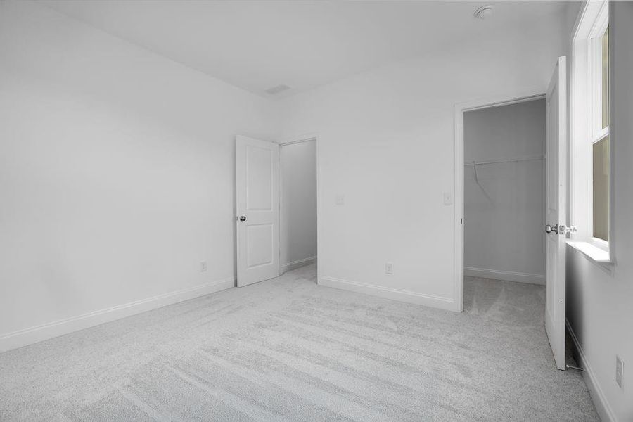 Spacious, unfurnished interior of a new home in Falls Creek, Flowery Branch (Image 26). Spacious, unfurnished interior of a new home in Falls Creek, Flowery Branch (Image 26).