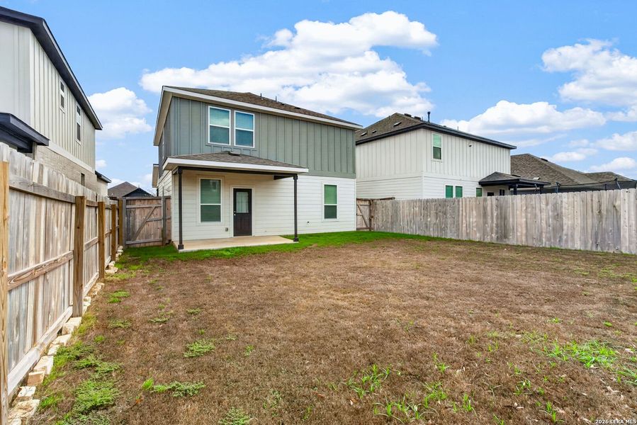Exterior details and patio area of a home in Corley Farms, Boerne (Image 23).
