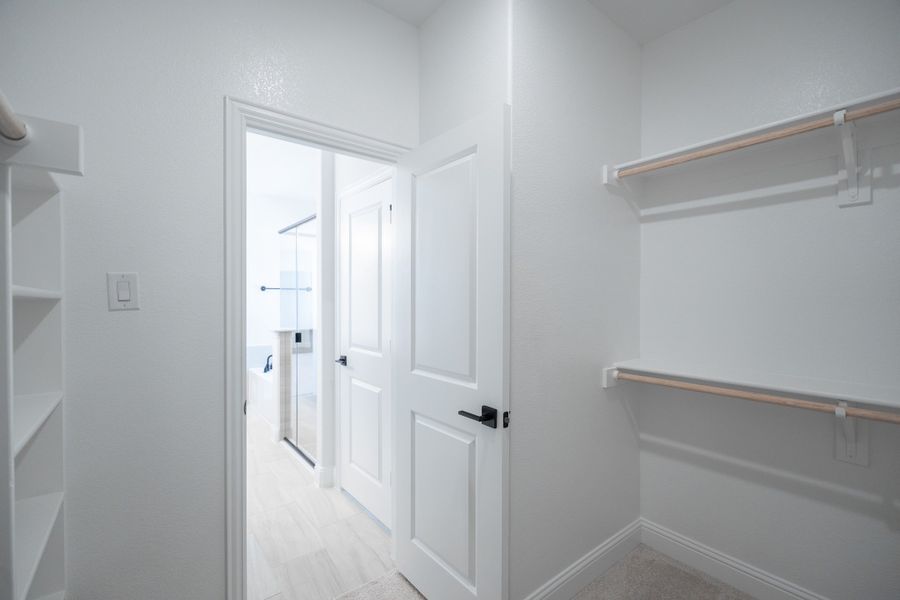 Spacious, unfurnished interior of a new home in Treeline, Justin (Image 16). Spacious, unfurnished interior of a new home in Treeline, Justin (Image 16).