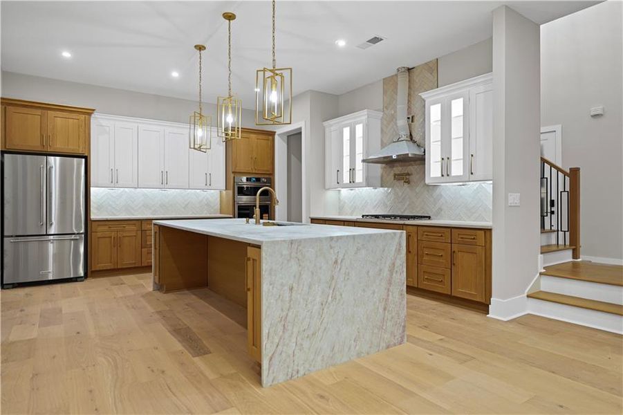 Furnished interior view inside a new home in , Gainesville (Image 8).