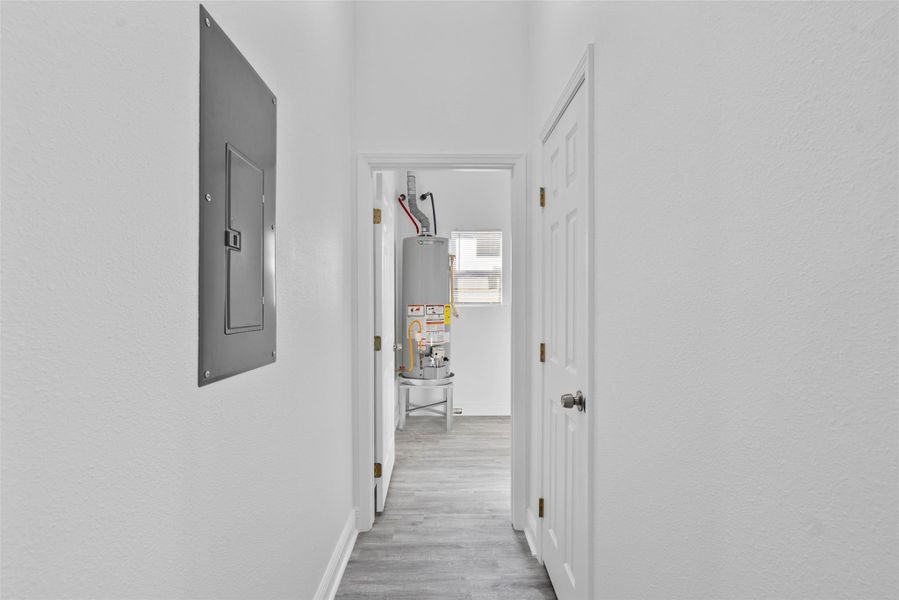 Image 33 of a home in . Image 33 of a home in .