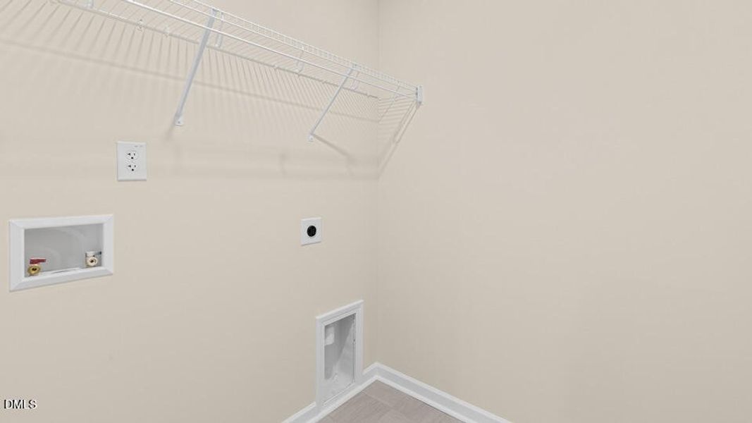 dr-horton-baker-farm-lot-26-032