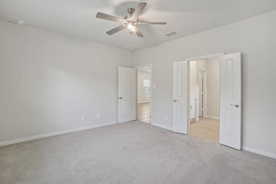 Photo is not of the actual home, but is an inspirational photo of builder’s model home and may depict options, furnishings, and/or decorator features that are not included.