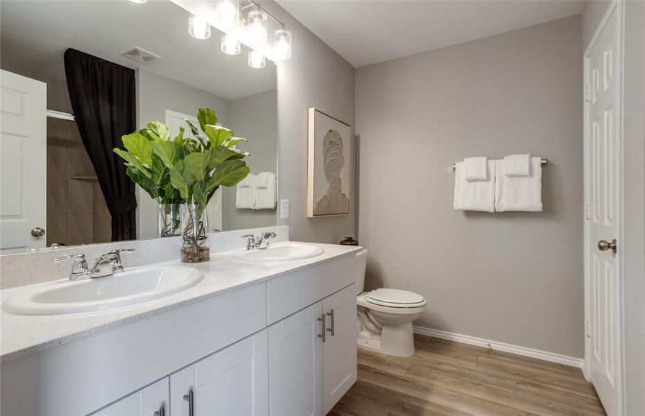MODEL HOME images may NOT be consistent with the finished product.