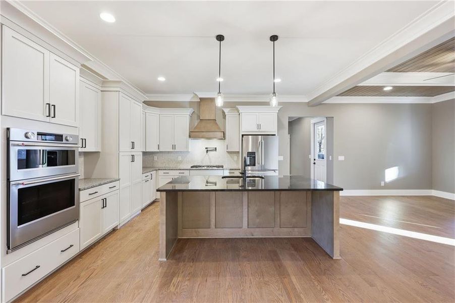 Furnished interior view inside a new home in , Buford (Image 12).
