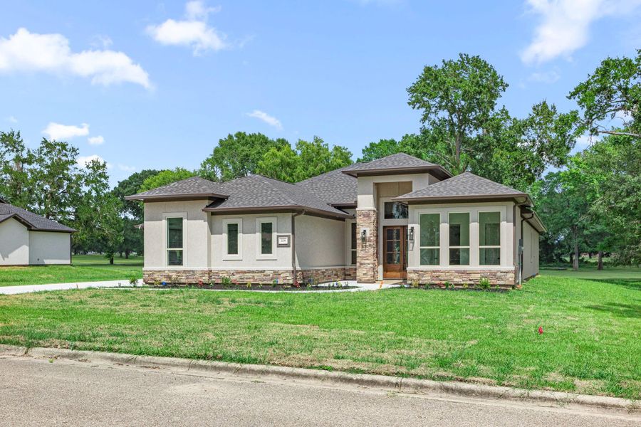 Image 43 of a home in . Image 43 of a home in .