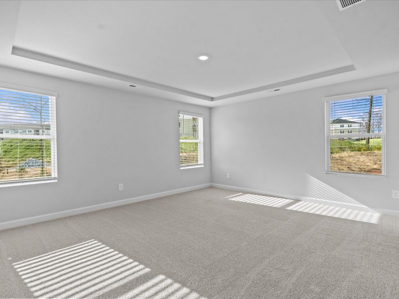 Spacious, unfurnished interior of a new home in Northbrook Village Townes, Taylors (Image 16).