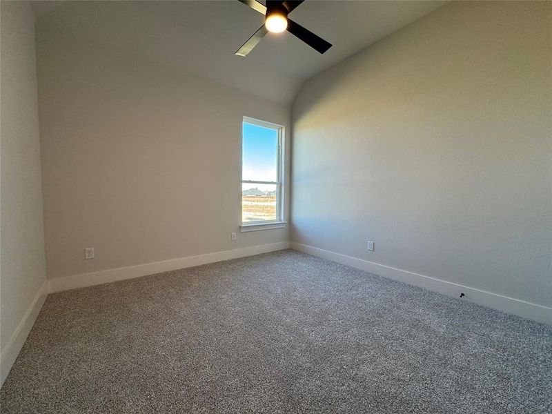 Spacious, unfurnished interior of a new home in Coyote Crossing, Godley (Image 12).