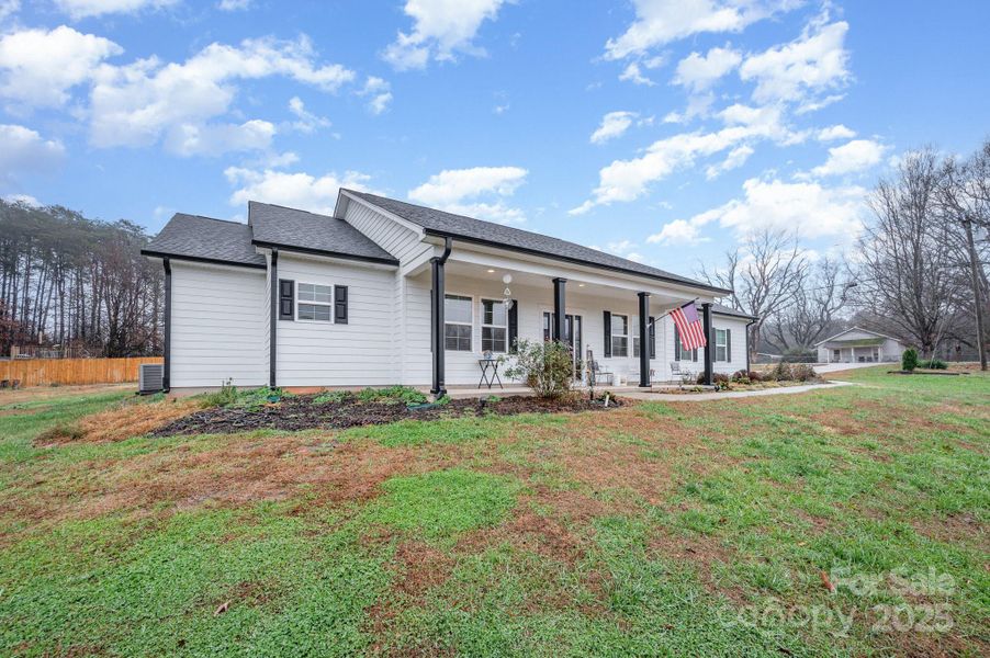 Exterior details and patio area of a home in , Statesville (Image 23).