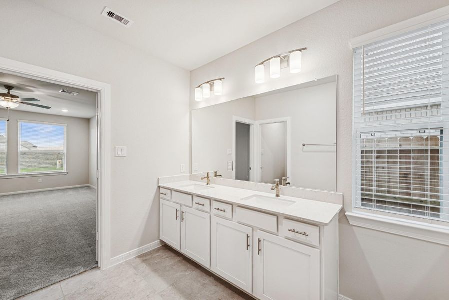 Furnished interior view inside a new home in Jordan Ranch 45' Homesites, Fulshear (Image 5).