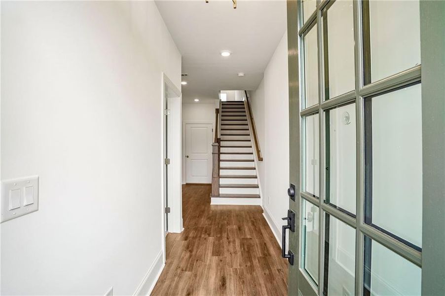 Spacious, unfurnished interior of a new home in Waterhaven, Cumming (Image 35).