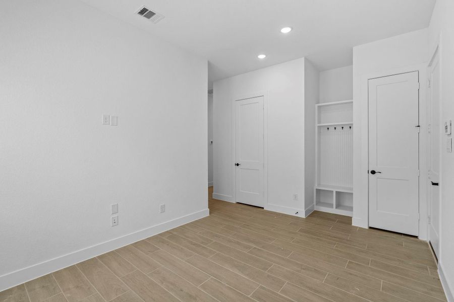 Spacious, unfurnished interior of a new home in Elyson 60's, Katy (Image 17). Spacious, unfurnished interior of a new home in Elyson 60's, Katy (Image 17).