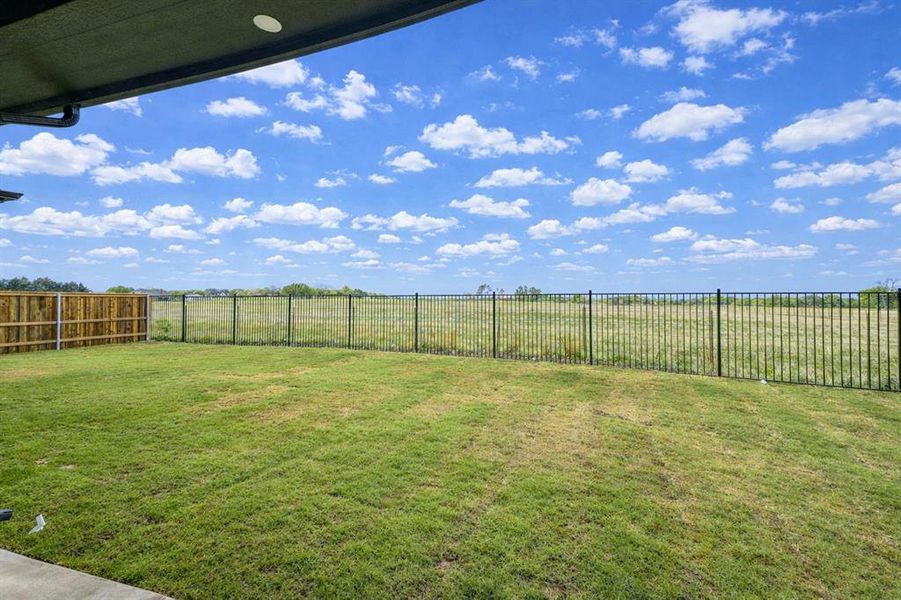Exterior details and patio area of a home in , Pottsboro (Image 30).