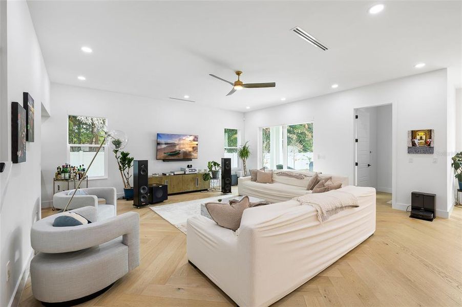Furnished interior view inside a new home in , Tampa (Image 6).