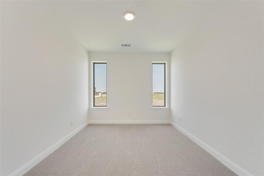 Spacious, unfurnished interior of a new home in Park Trails, Forney (Image 19). Spacious, unfurnished interior of a new home in Park Trails, Forney (Image 19).