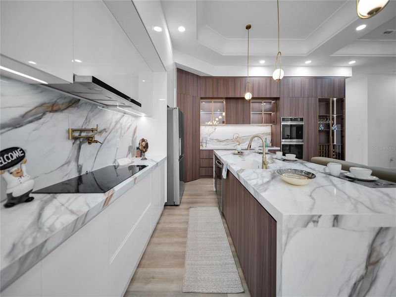Furnished interior view inside a new home in , Clermont (Image 7).