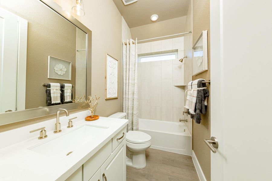 Representative model home photos shown for illustrative purposes only. Actual home, features, and finishes may vary. Home is currently under construction.