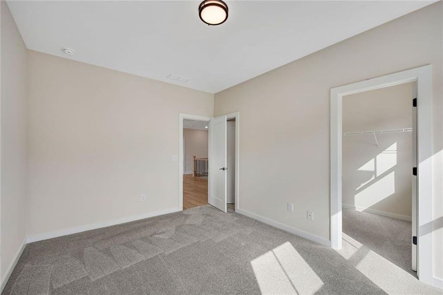 Spacious, unfurnished interior of a new home in , Villa Rica (Image 43).