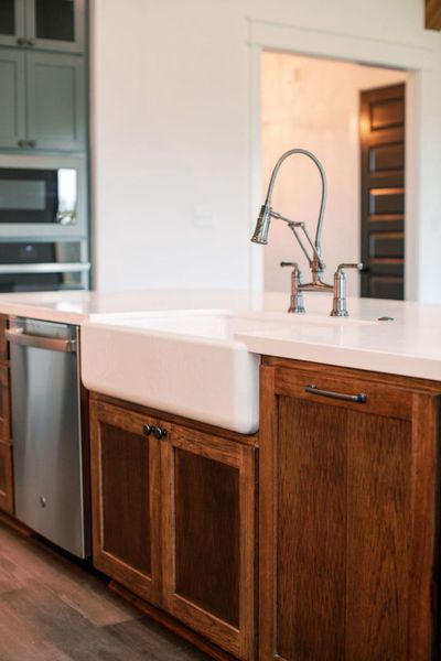 Representative interior finishes for a home built from the The Julia by Reece Homes in Pebble Creek, College Station (Image 20).