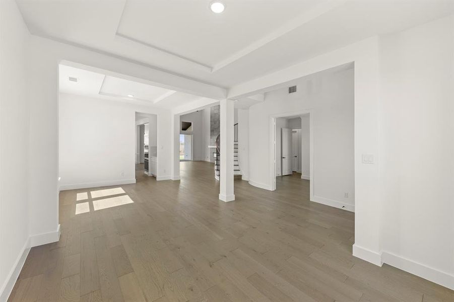 06. 9816 Aiken - Living