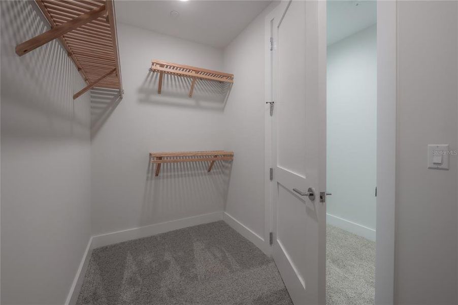 Spacious, unfurnished interior of a new home in , St. Petersburg (Image 53).