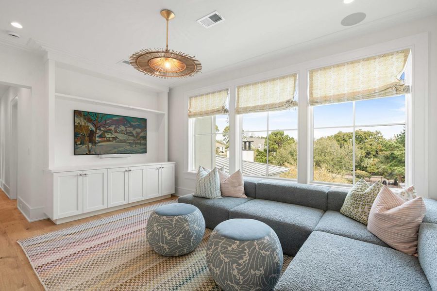 Furnished interior view inside a new home in , Charleston (Image 53).
