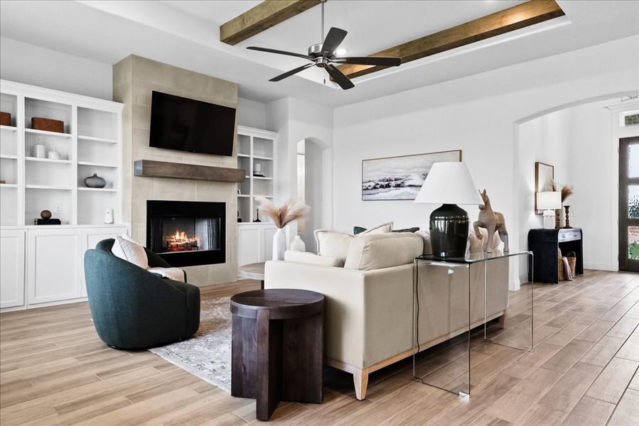 Representative furnished interior of a home built from the The Wellington II by Doug Parr Custom Homes in Monarch Manor, Poolville (Image 12).