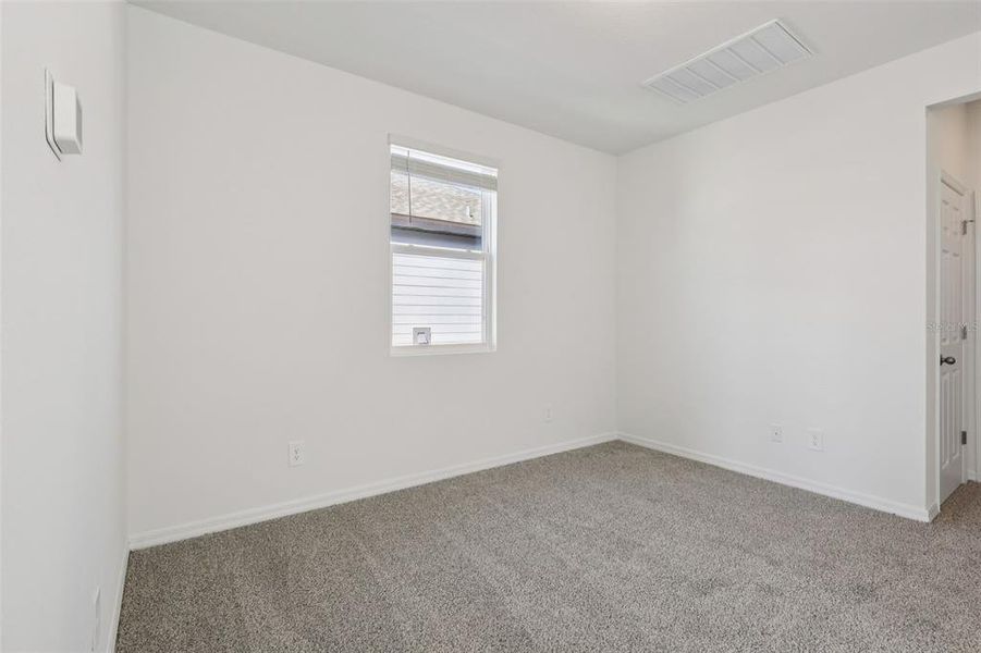 Spacious, unfurnished interior of a new home in The Meadow at Crossprairie Bungalows, St. Cloud (Image 18).