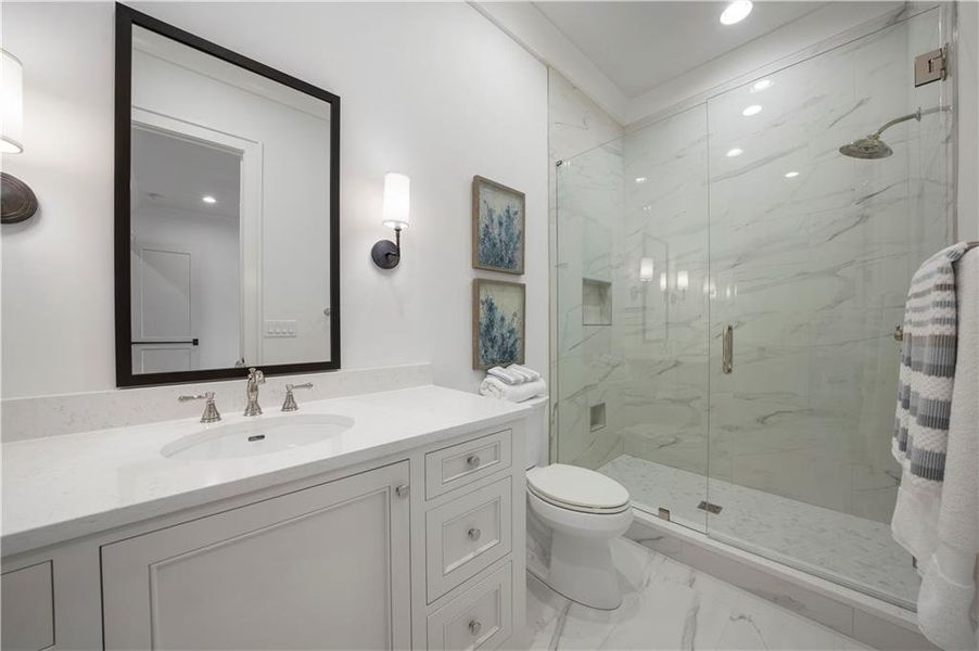 Furnished interior view inside a new home in , Alpharetta (Image 81).