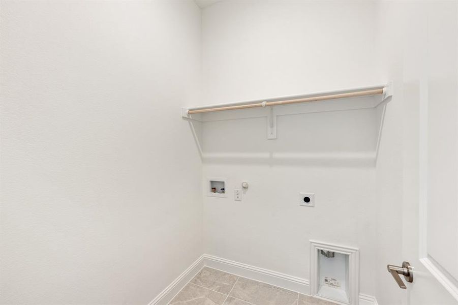 Spacious, unfurnished interior of a new home in Ridge Ranch, Mesquite (Image 23). Spacious, unfurnished interior of a new home in Ridge Ranch, Mesquite (Image 23).