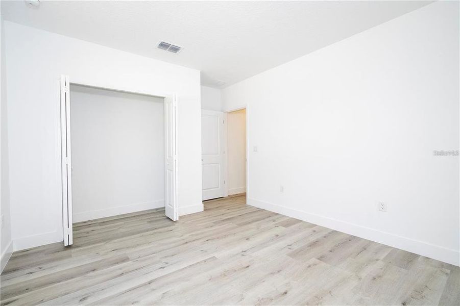 Spacious, unfurnished interior of a new home in , Eustis (Image 26).