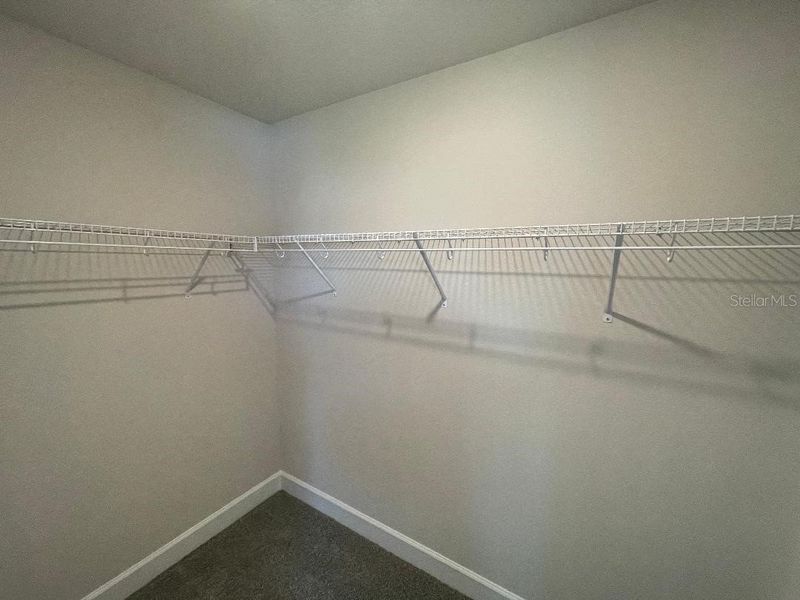 Spacious, unfurnished interior of a new home in Abbey Glen, Dade City (Image 28).
