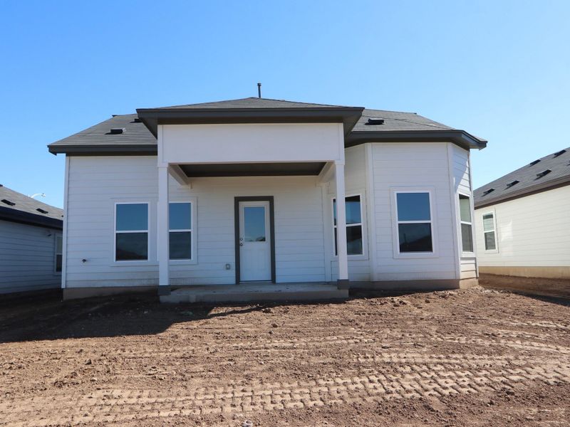Exterior details and patio area of a home in Marble Creek Crossing, Austin (Image 14).