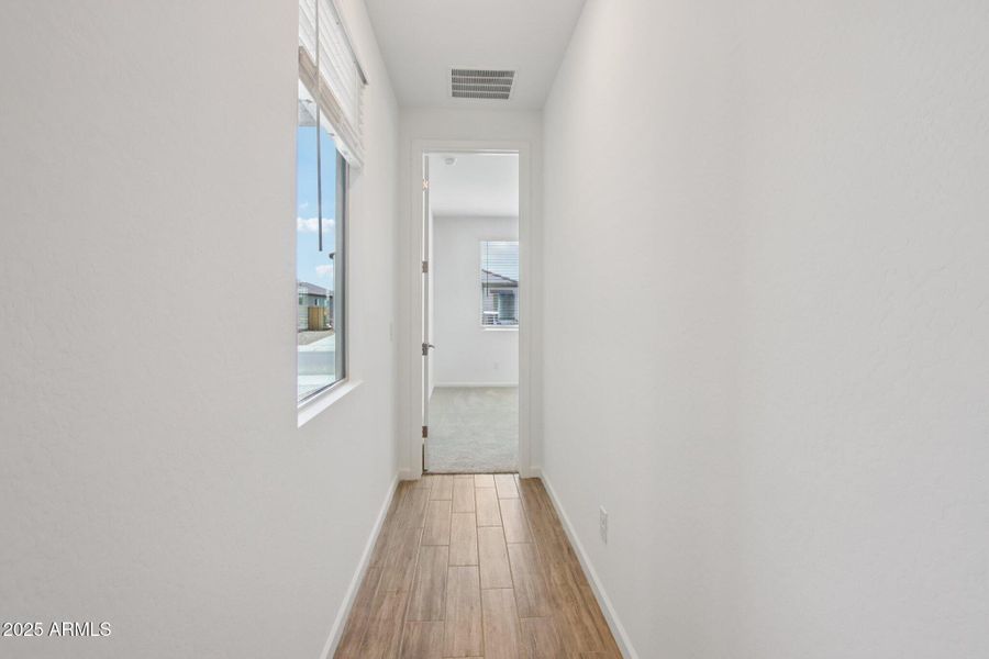 22-web-or-mls-W Brown St-S2708-022