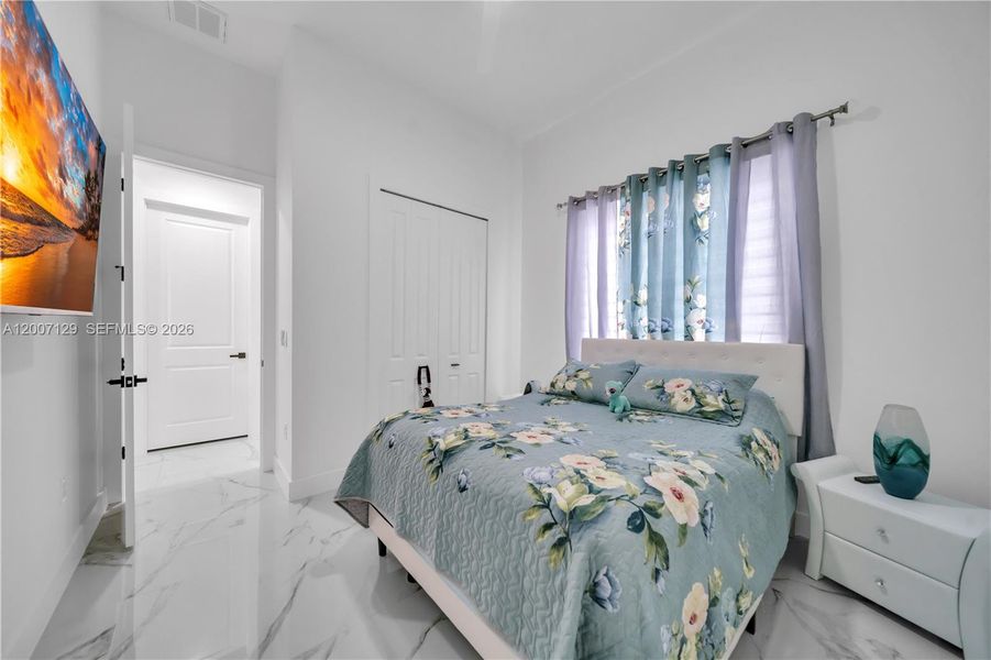 Furnished interior view inside a new home in , Cape Coral (Image 34).