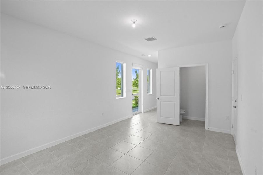 Spacious, unfurnished interior of a new home in , Homestead (Image 20). Spacious, unfurnished interior of a new home in , Homestead (Image 20).