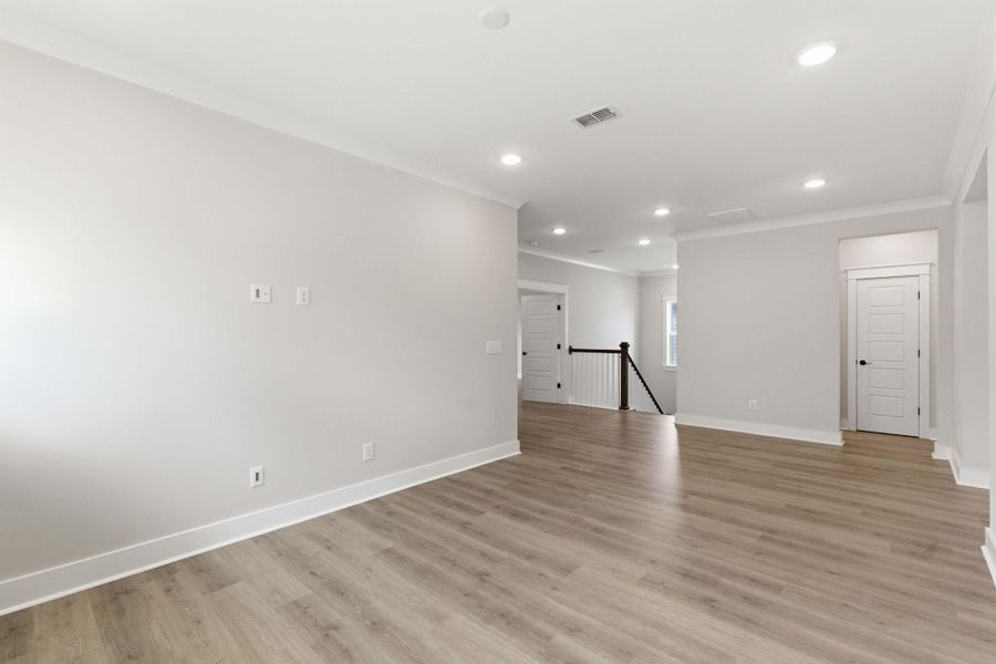 Spacious, unfurnished interior of a new home in Liberty Hill Farm, Mount Pleasant (Image 42).