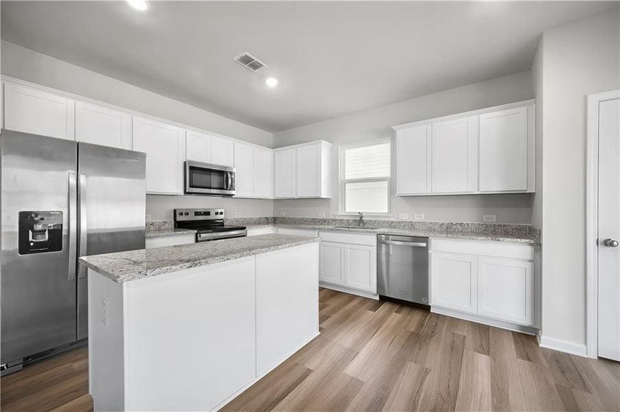 Furnished interior view inside a new home in Avery Ridge, Gainesville (Image 7).