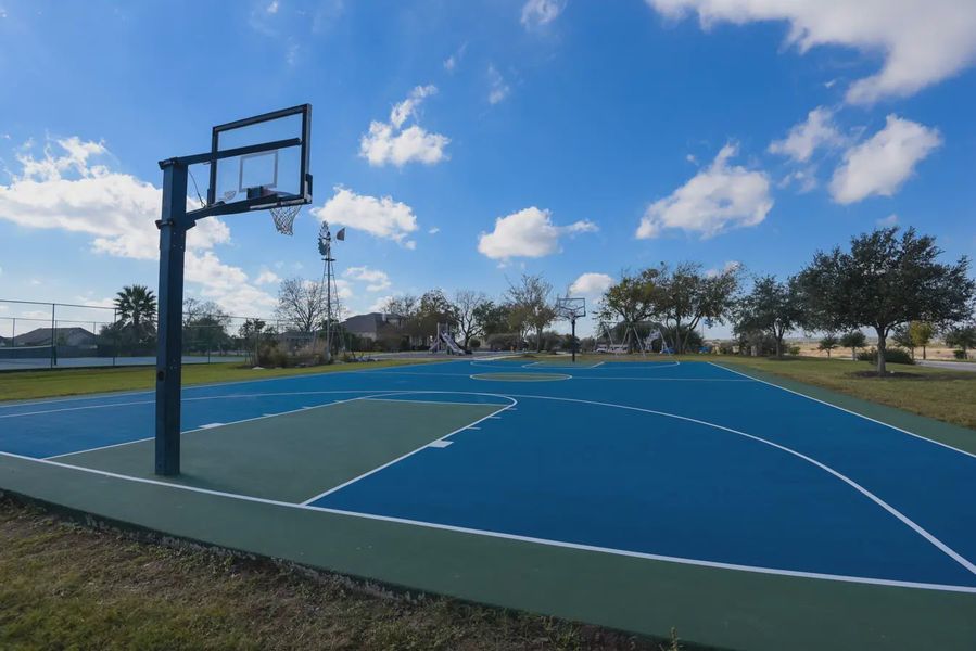 Community amenities associated with the Hampton by Chesmar Homes in Esperanza 50's, Boerne (Image 19).