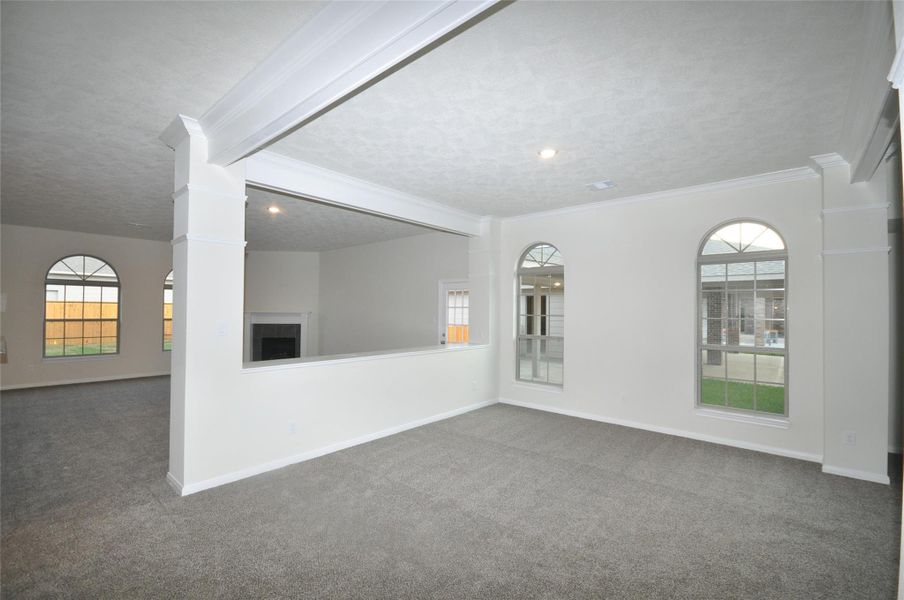 Spacious, unfurnished interior of a new home in Pedregal, League City (Image 35). Spacious, unfurnished interior of a new home in Pedregal, League City (Image 35).