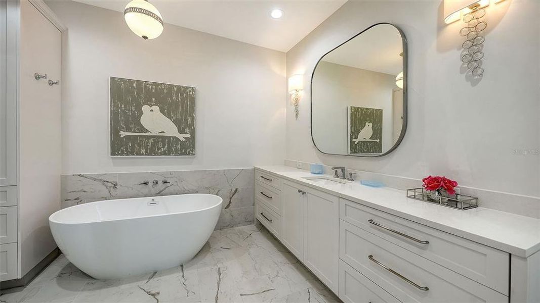 Furnished interior view inside a new home in , Sarasota (Image 27).