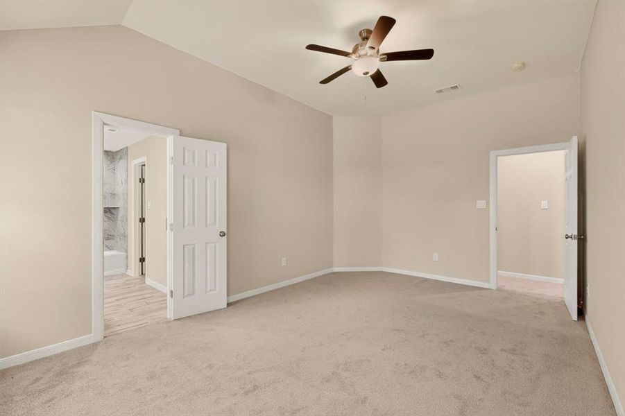 Spacious, unfurnished interior of a new home in , Greenville (Image 18). Spacious, unfurnished interior of a new home in , Greenville (Image 18).