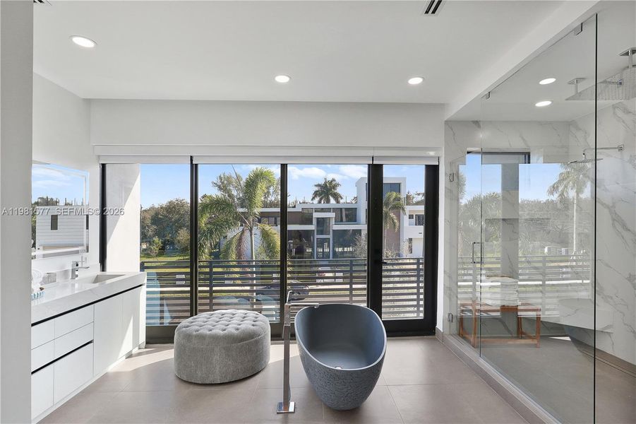 Furnished interior view inside a new home in , Davie (Image 68).