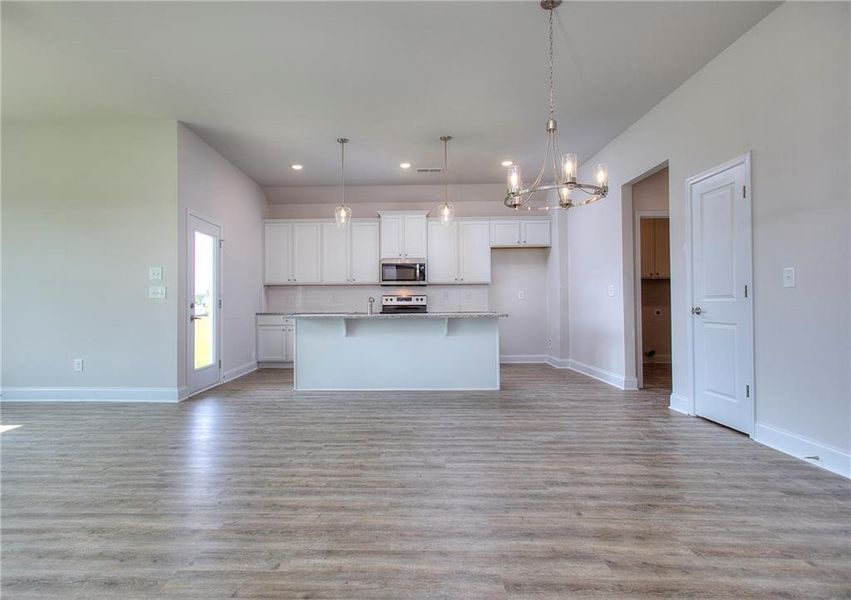 Spacious, unfurnished interior of a new home in , Homer (Image 16).