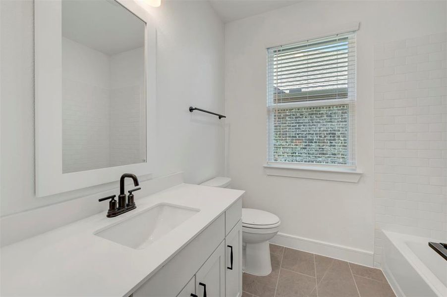 Furnished interior view inside a new home in Timberbrook, Justin (Image 5).
