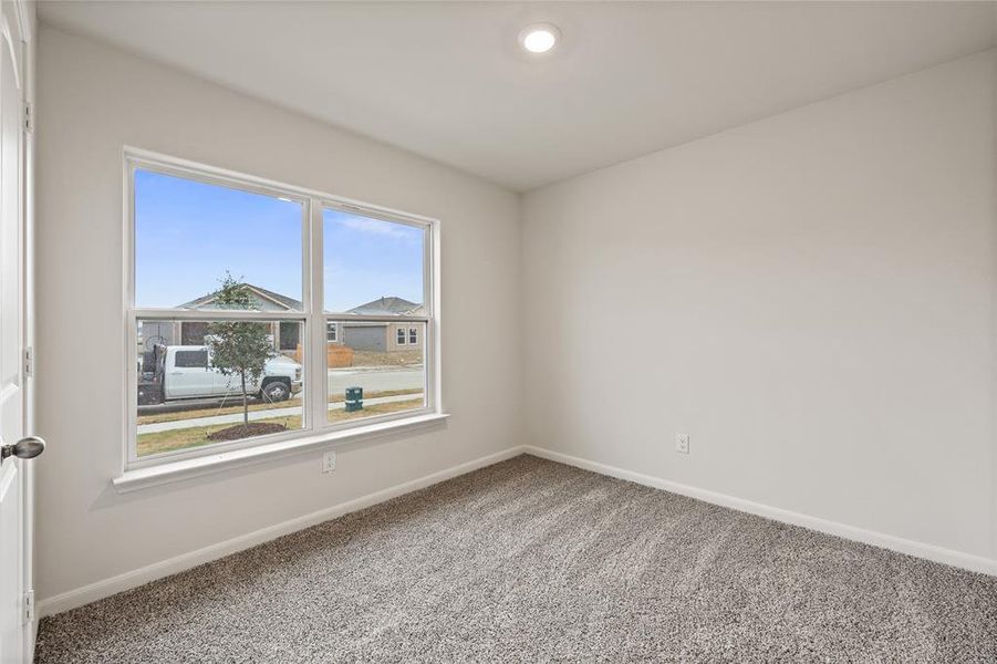 Spacious, unfurnished interior of a new home in Vista West, Fort Worth (Image 5).